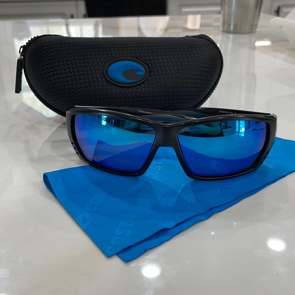 Men’s costa sunglasses